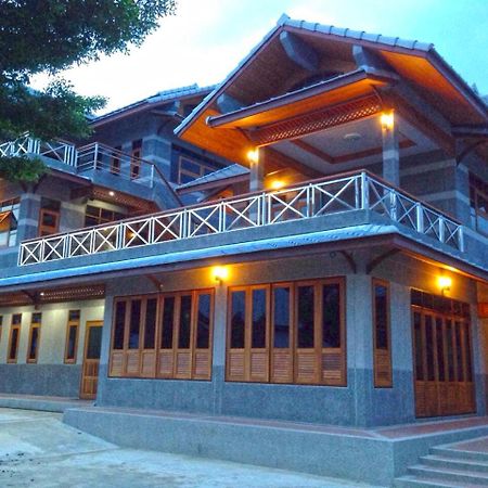Baan Siriporn Resort - โรงแรมบ้านศิริพร รีสอร์ท Samut Songkhram Dış mekan fotoğraf