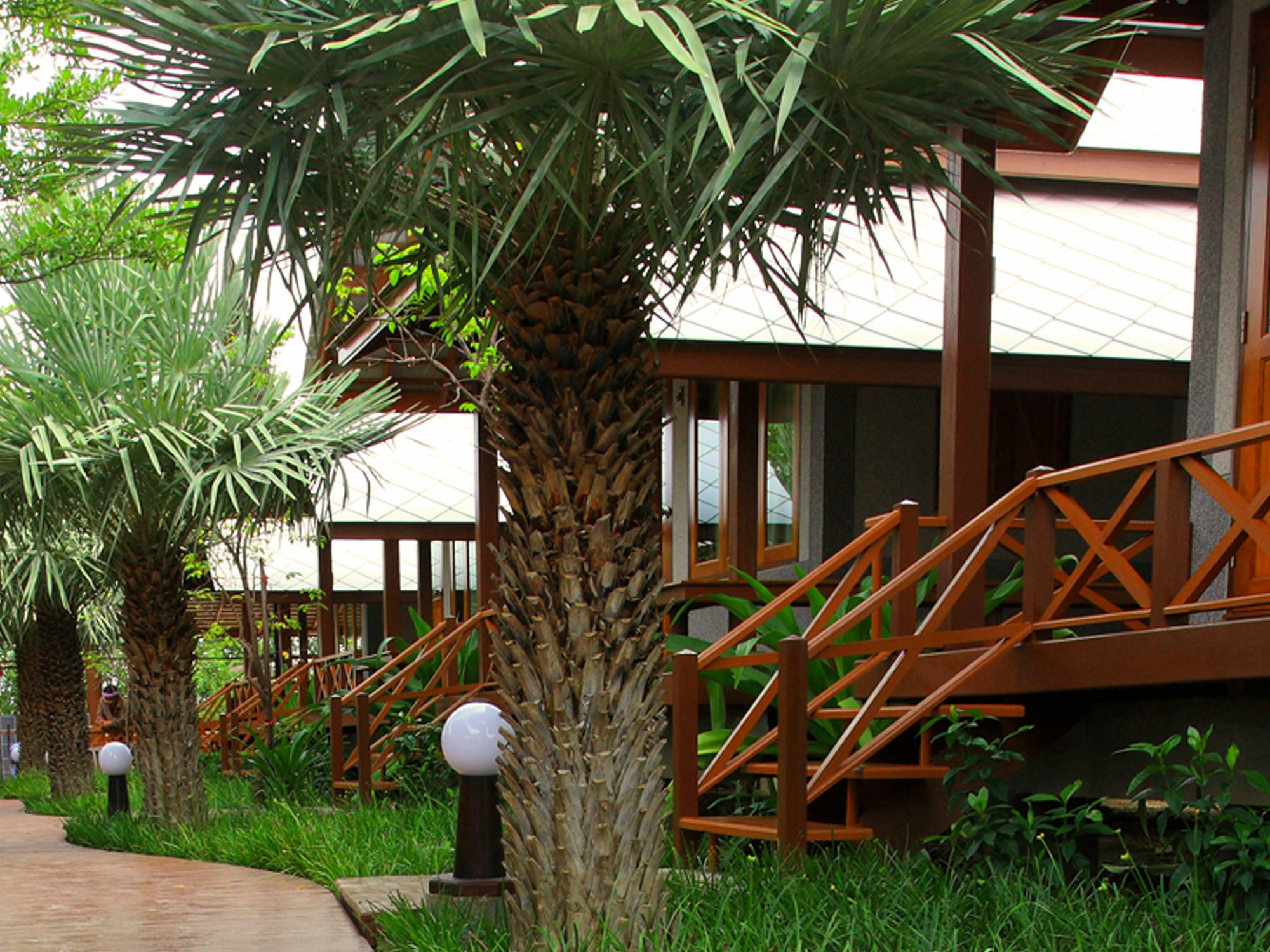 Baan Siriporn Resort - โรงแรมบ้านศิริพร รีสอร์ท Samut Songkhram Dış mekan fotoğraf